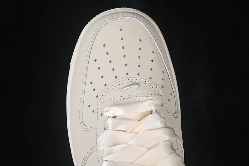 All categories Nk Air Force 1 Air Force series Nk Air Force 1 Low Air Force low-top Nike Air Force 1'07 Low Air Force 1 low-top casual sneakers IR0871-100